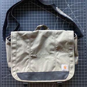 Carhartt D89 Messenger Bag